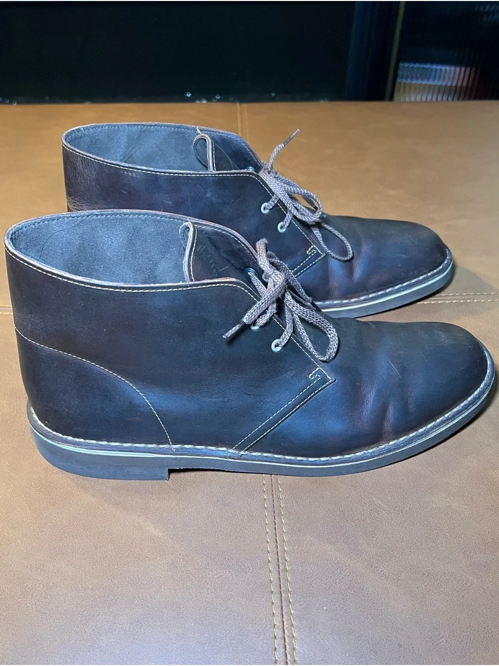 Clarks refined dark